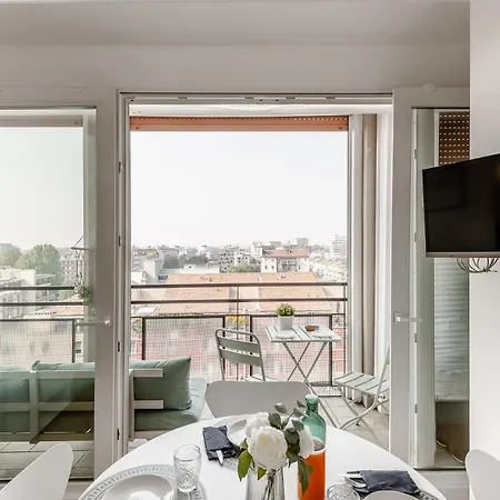 Apartamento Stayeasy Bordighera - Navigli 8th Floor Terrace Milán