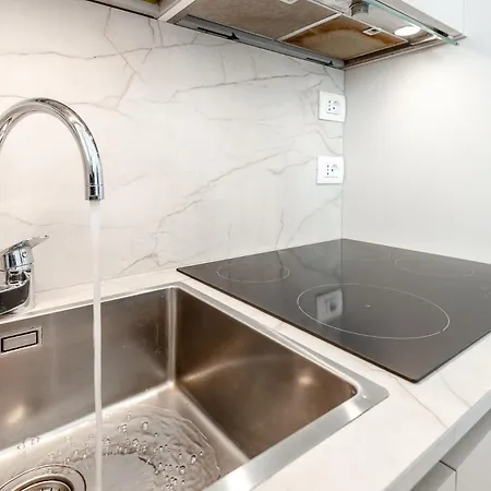 Stayeasy Bordighera - Navigli 8th Floor Terrace Apartamento