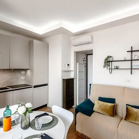 Apartamento Stayeasy Bordighera - Navigli 8th Floor Terrace