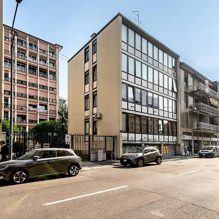 Stayeasy Bordighera - Navigli 8th Floor Terrace מילאנו
